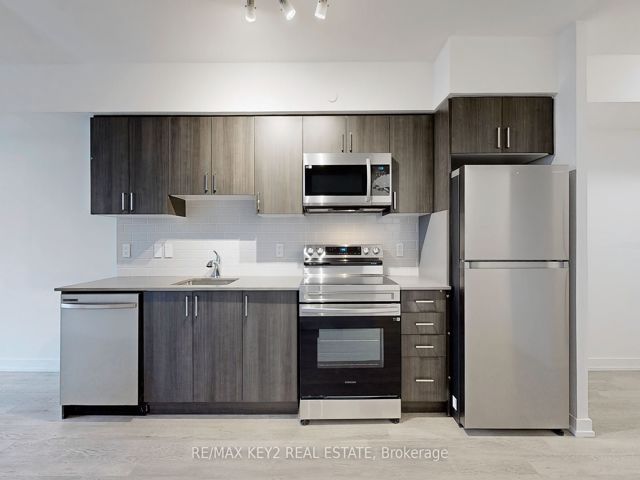 202 - 556 Marlee Ave