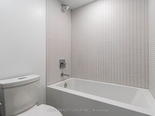 103 - 7 Watkinson Ave