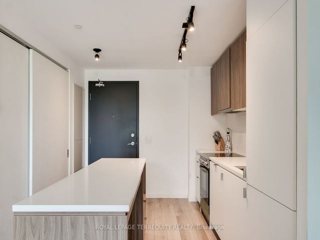 526 - 7 Smith Cres