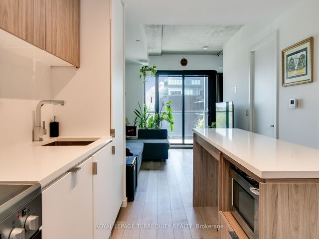 526 - 7 Smith Cres