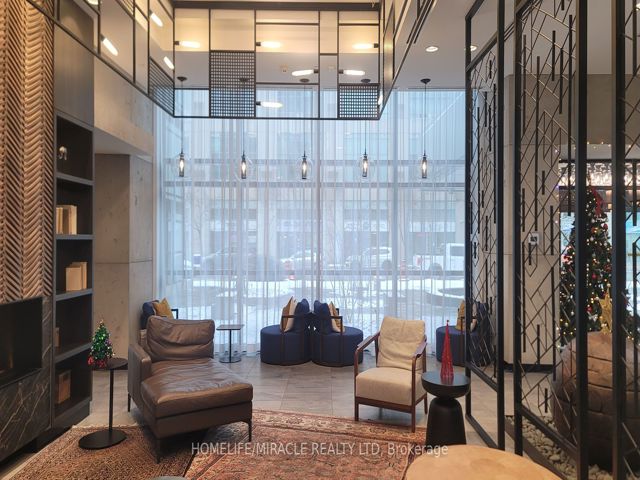 109 - 251 Manitoba St