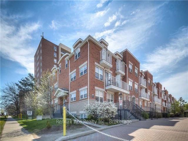 24 - 37 Four Winds Dr