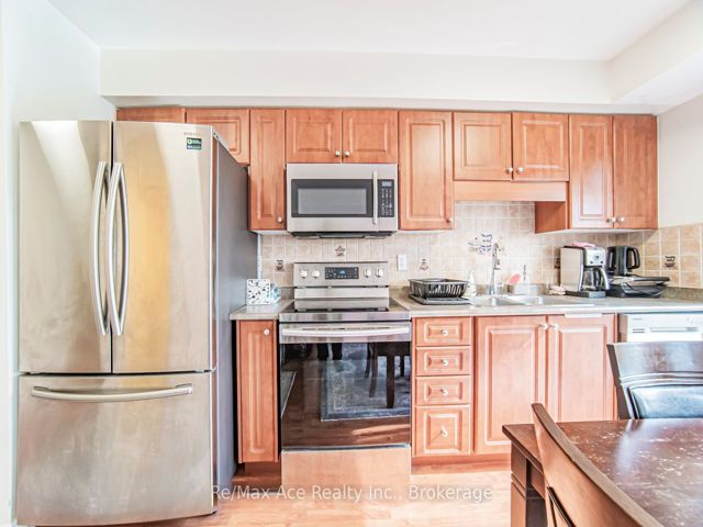 24 - 37 Four Winds Dr