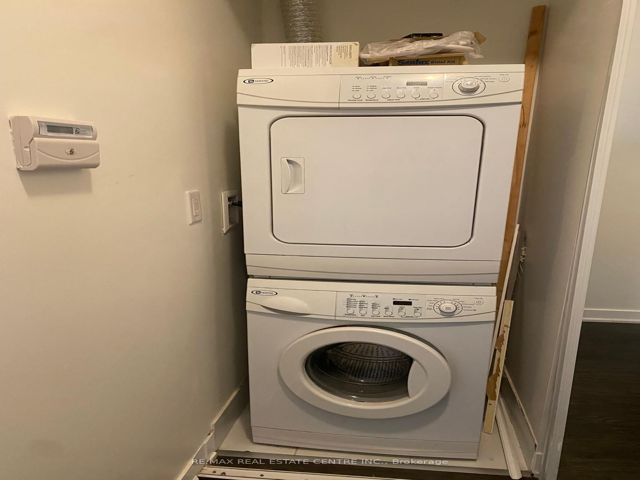 2330 - 165 Legion Rd N
