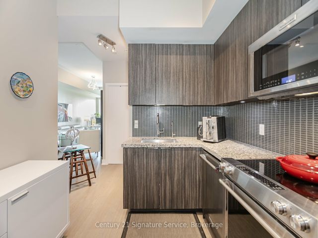 312 - 20 Shore Breeze Dr