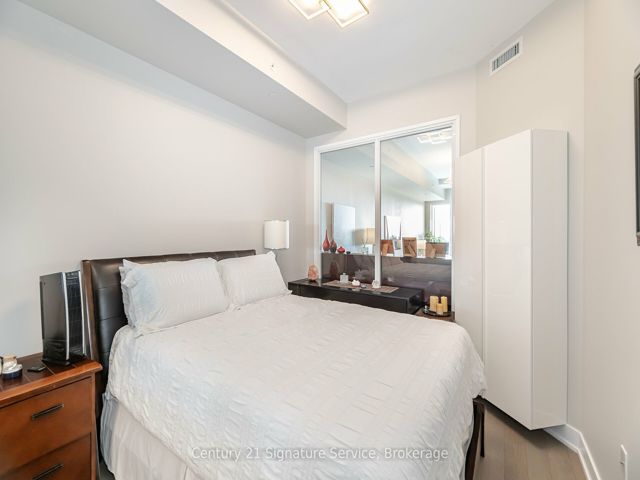 312 - 20 Shore Breeze Dr