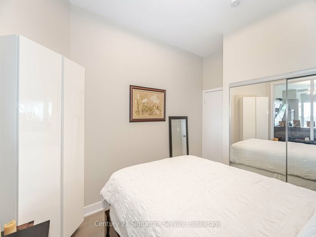 312 - 20 Shore Breeze Dr