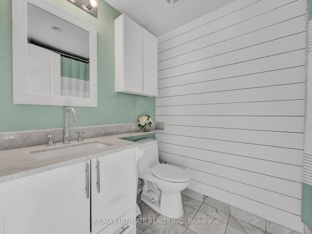 201 - 1910 Lake Shore Blvd W