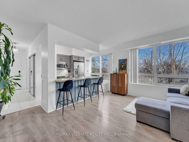 201 - 1910 Lake Shore Blvd W