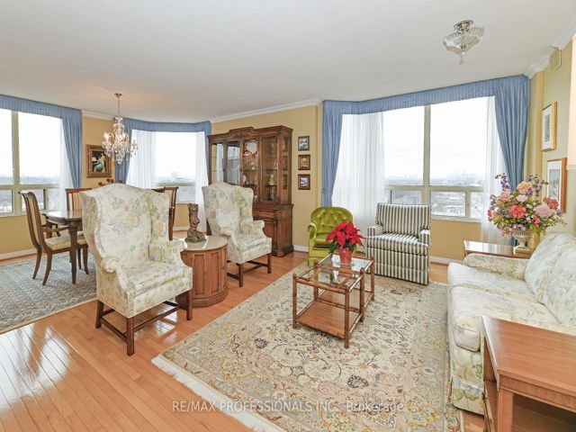 1505 - 1 Aberfoyle Cres