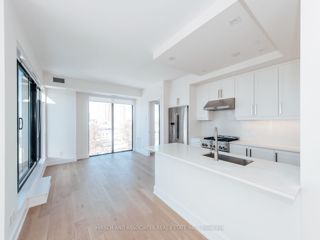 707 - 430 Roncesvalles Ave W