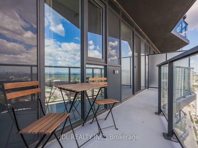 2406 - 36 Zorra St