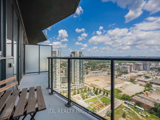 2406 - 36 Zorra St