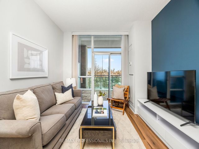 302 - 16 Brookers Lane