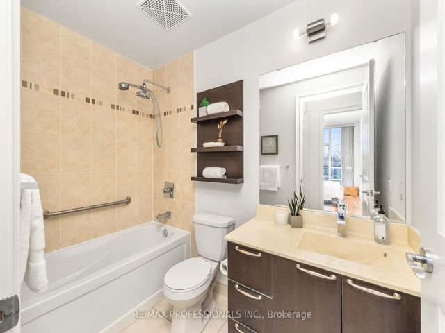 302 - 16 Brookers Lane