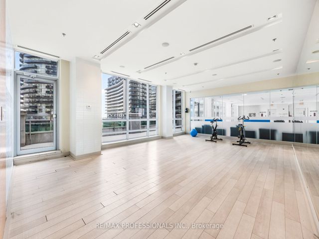 302 - 16 Brookers Lane
