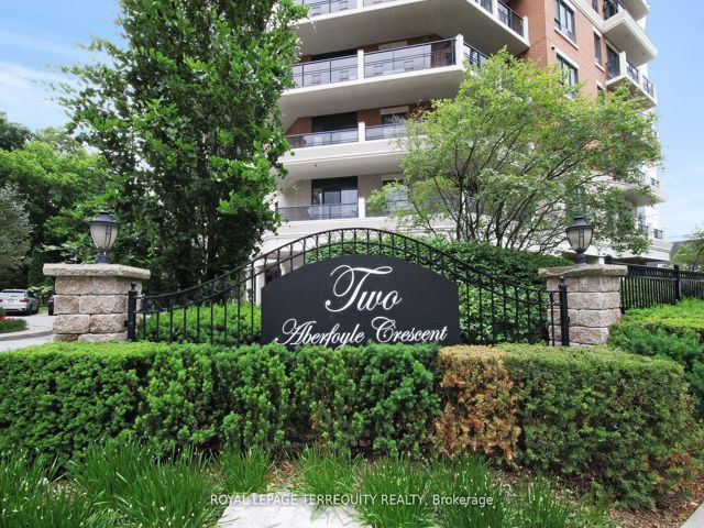 1201 - 2 Aberfoyle Cres