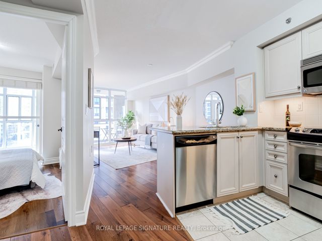605 - 3 Marine Parade Dr