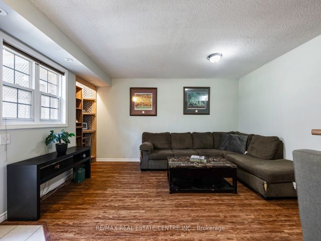 108 - 37 Four Winds Dr