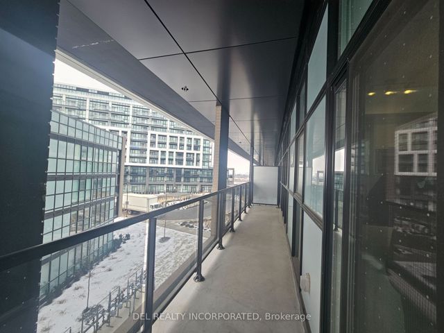 308 - 60 George Butchart Dr