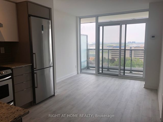 1409 - 160 Flemington Rd