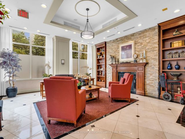 1707 - 3 Marine Parade Dr