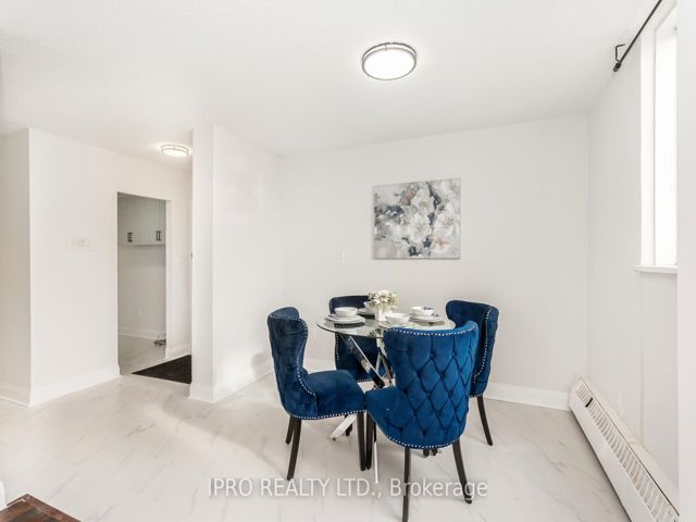 1212 - 340 Dixon Rd