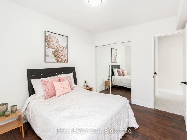 1212 - 340 Dixon Rd