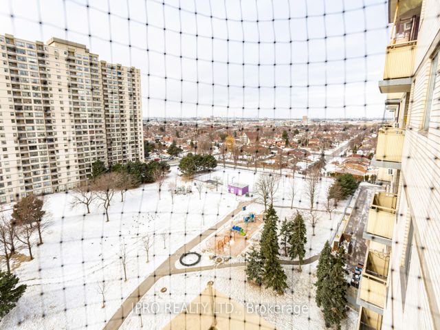 1212 - 340 Dixon Rd