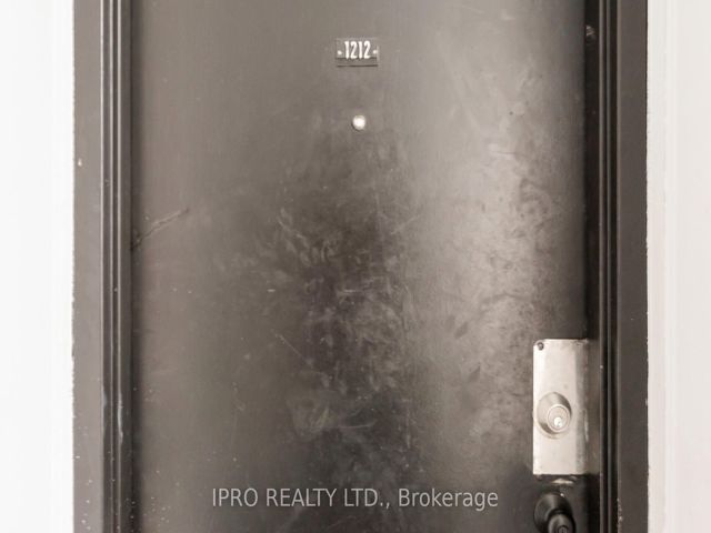 1212 - 340 Dixon Rd