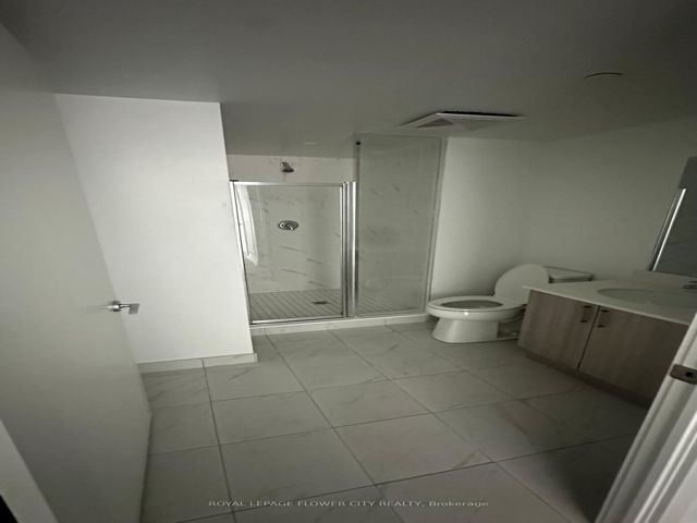 505 - 556 Marlee Ave