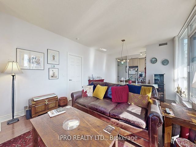 1804 - 70 High Park Ave
