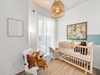 911 - 1808 St. Clair Ave W