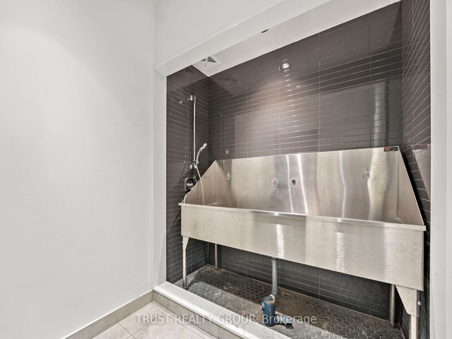 1102 - 1808 St. Clair Ave W