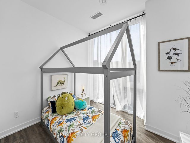 1104 - 1808 St. Clair Ave W