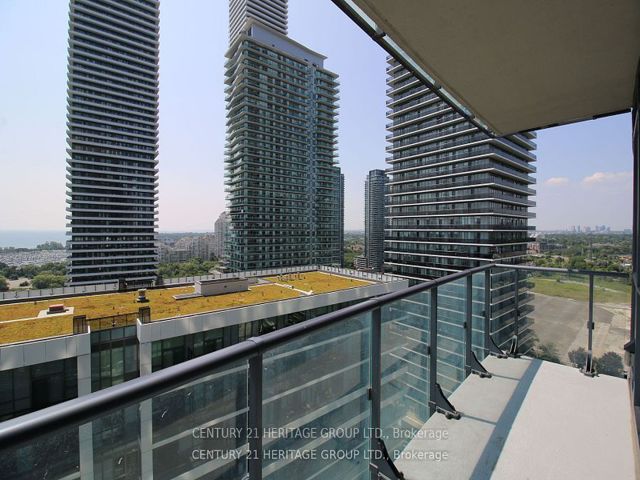 2105 - 59 Annie Craig Dr