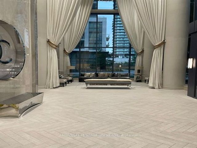 2105 - 59 Annie Craig Dr