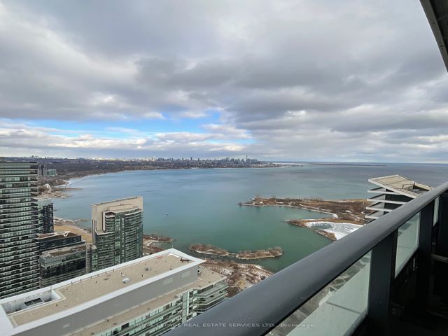 6002 - 30 Shore Breeze Dr