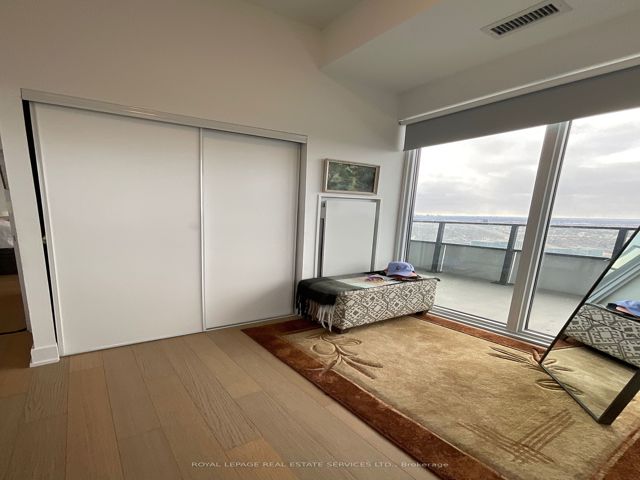 6002 - 30 Shore Breeze Dr