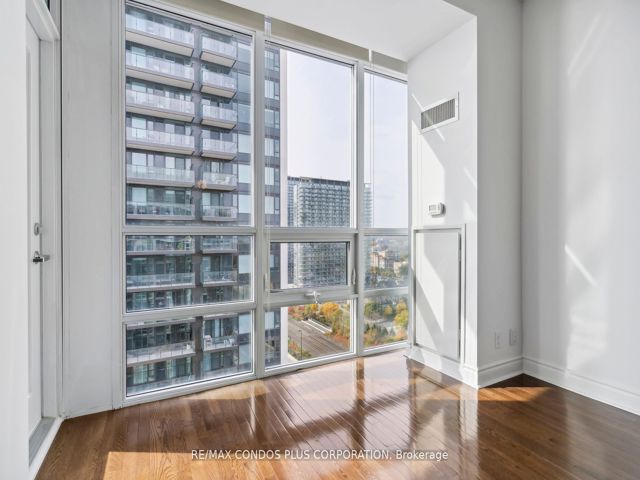 LPH01 - 1910 Lake Shore Blvd W