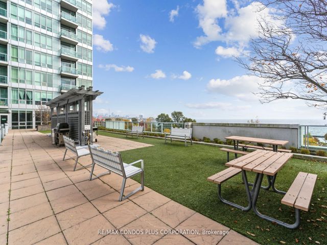 LPH01 - 1910 Lake Shore Blvd W