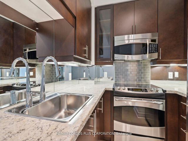 LPH01 - 1910 Lake Shore Blvd W