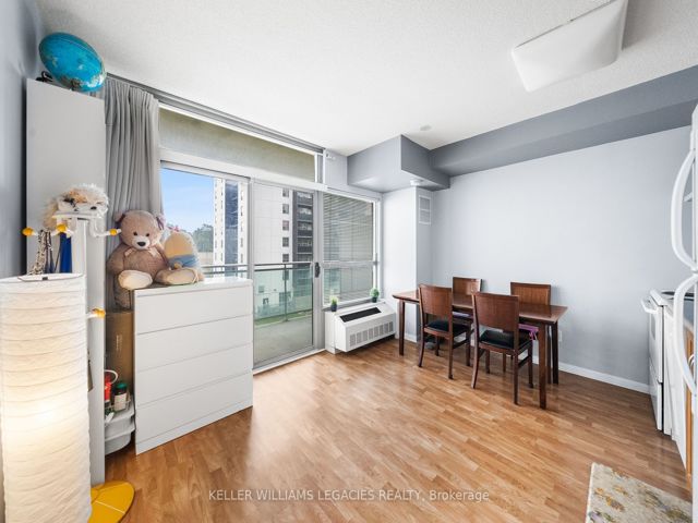 405 - 2464 Weston Rd