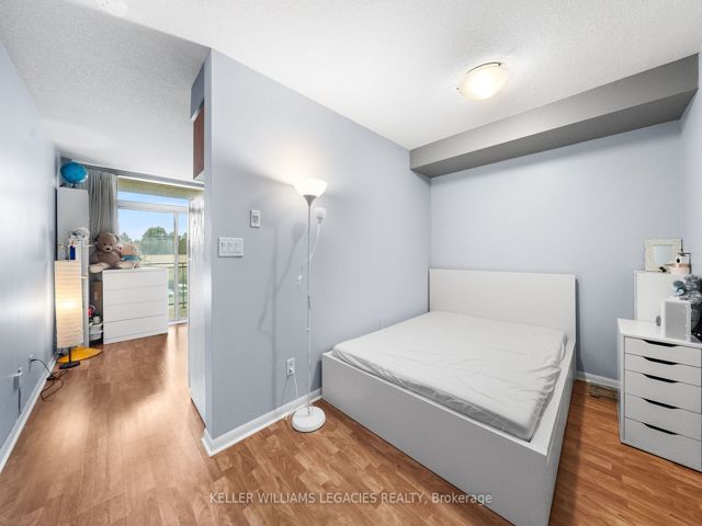 405 - 2464 Weston Rd