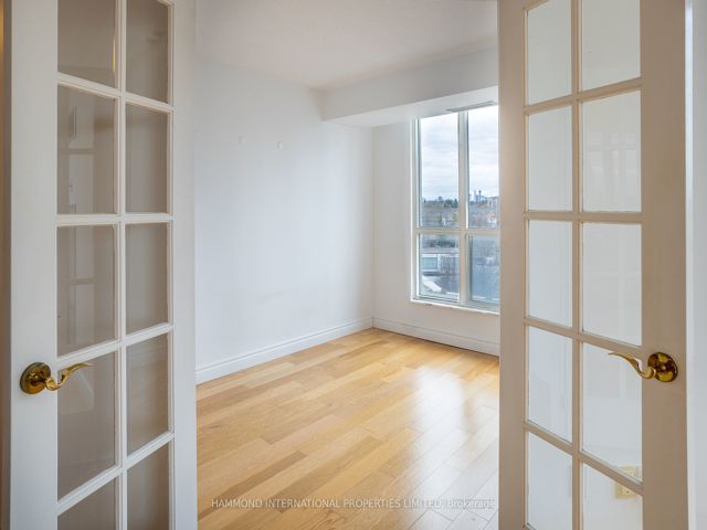 511 - 2285 Lake Shore Blvd W