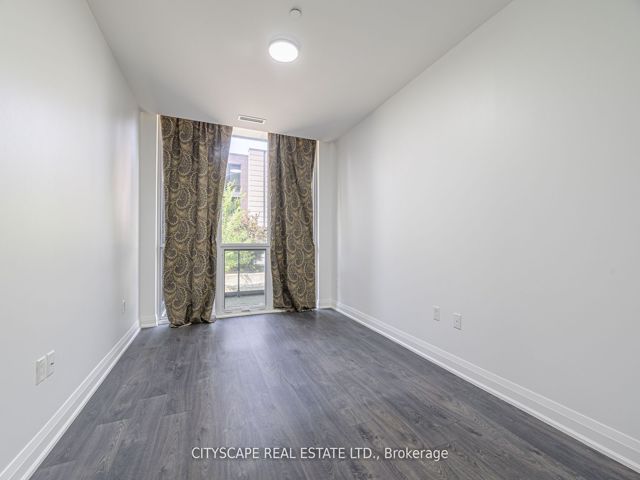 207 - 26 Gibbs Rd