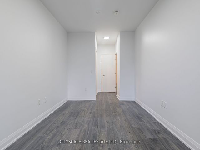 207 - 26 Gibbs Rd