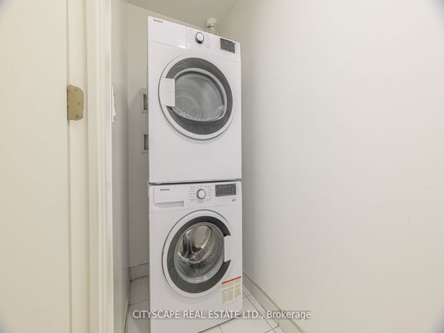 207 - 26 Gibbs Rd