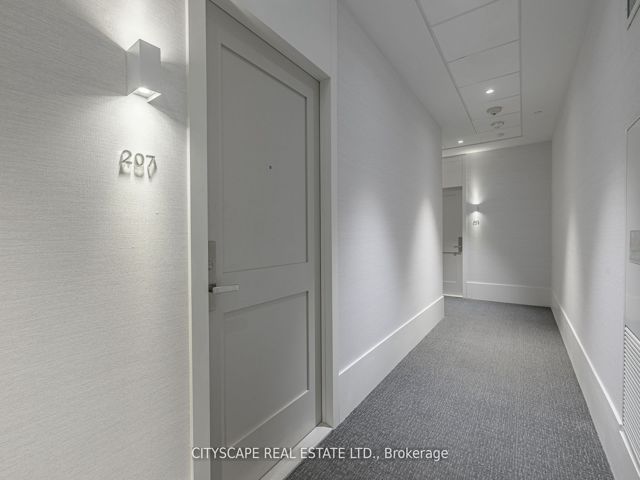 207 - 26 Gibbs Rd