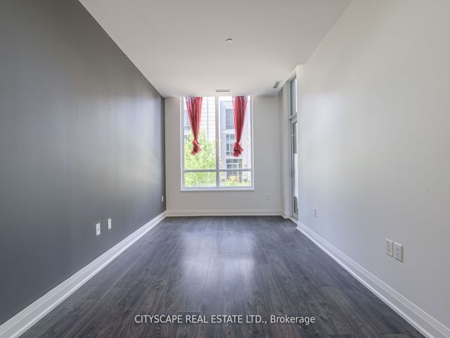 207 - 26 Gibbs Rd